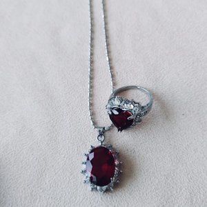 (EVERYTHING MUST GO- 5/$10) NEW FASHION NECKLACE & RING